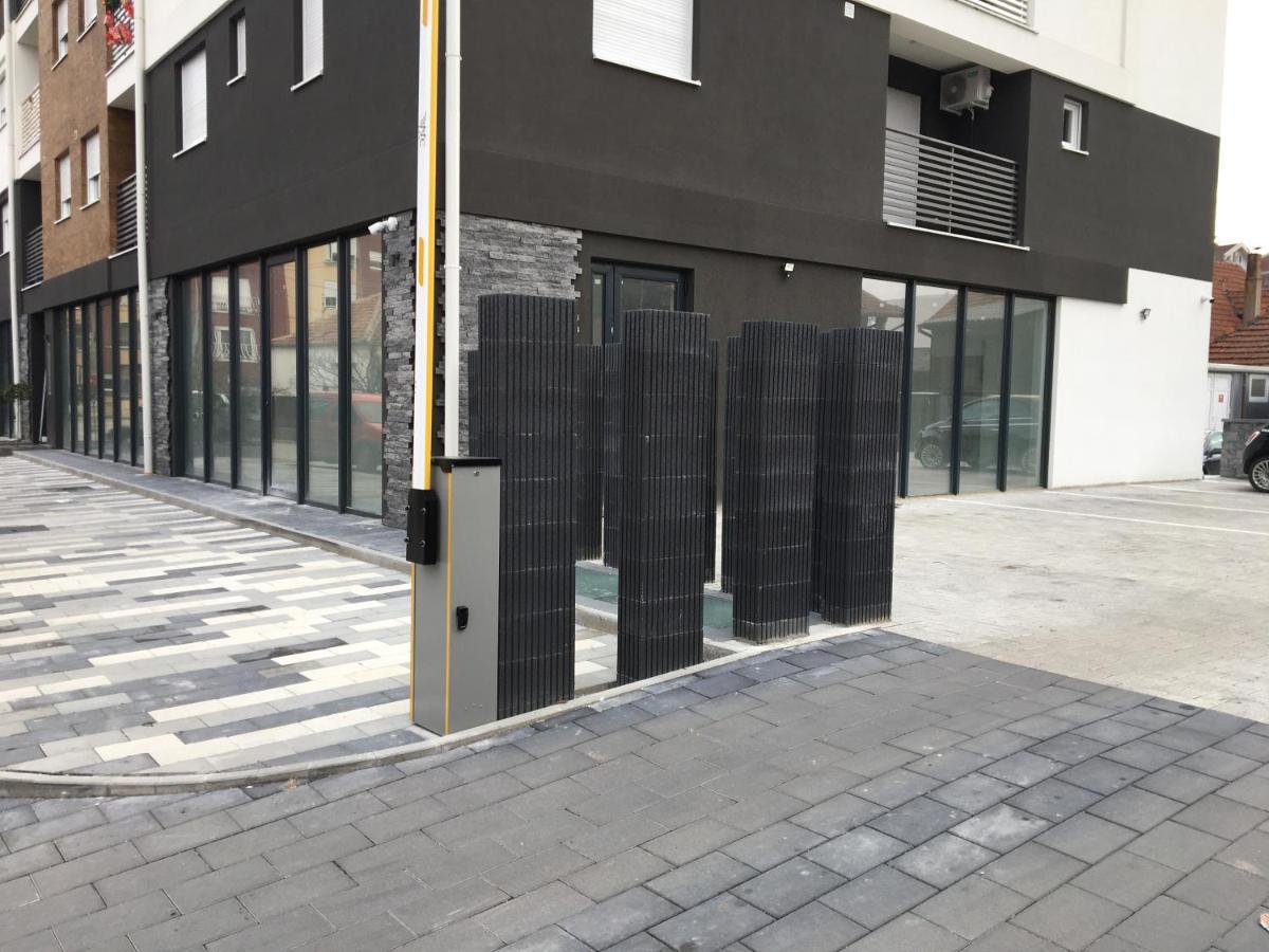 Cool Apartments With Free Parking Čačak Zewnętrze zdjęcie
