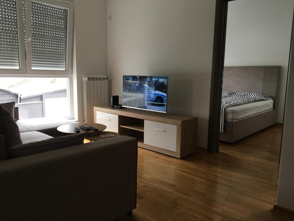 Cool Apartments With Free Parking Čačak Zewnętrze zdjęcie