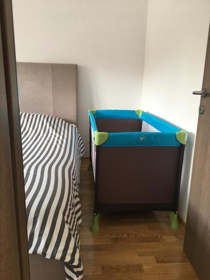 Cool Apartments With Free Parking Čačak Zewnętrze zdjęcie