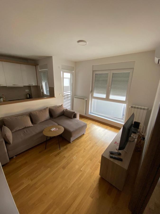 Cool Apartments With Free Parking Čačak Zewnętrze zdjęcie