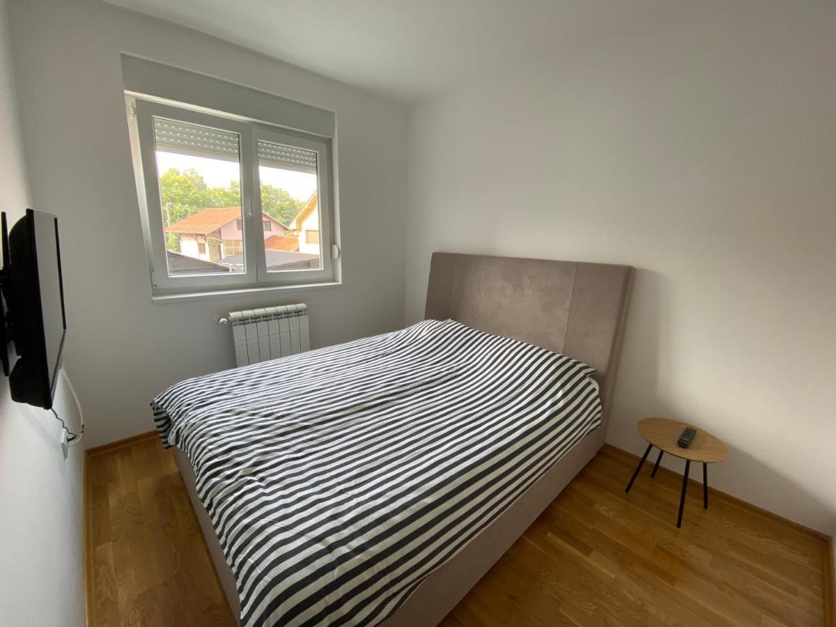 Cool Apartments With Free Parking Čačak Zewnętrze zdjęcie