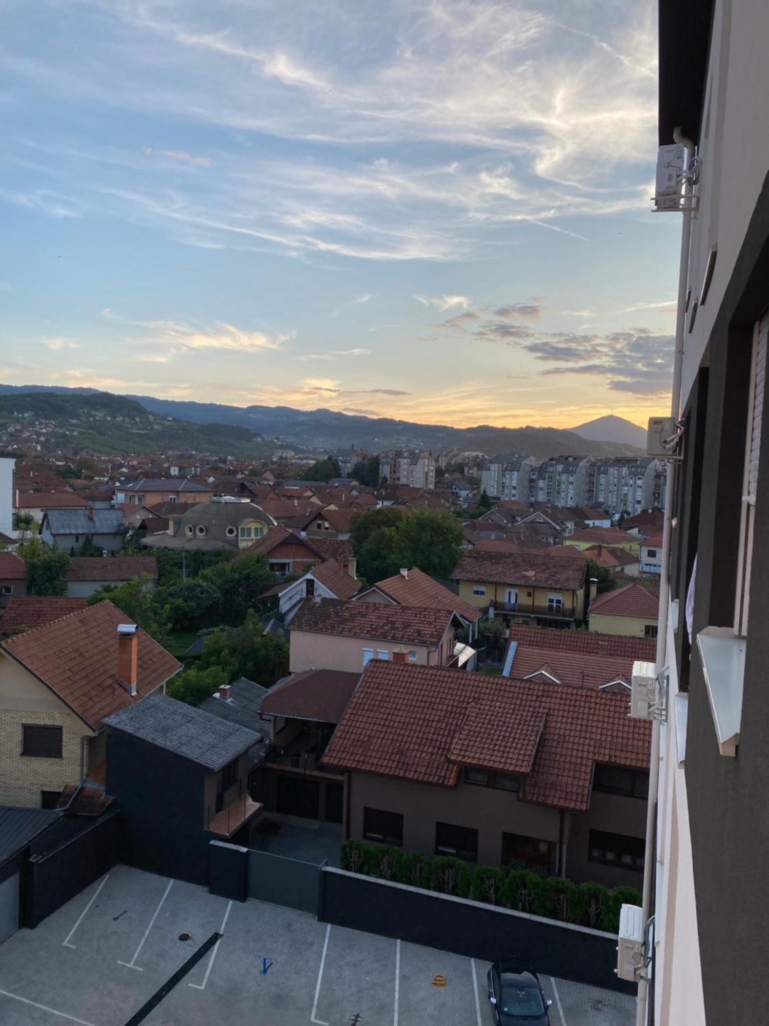 Cool Apartments With Free Parking Čačak Zewnętrze zdjęcie